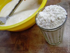 Маффины со смородиной