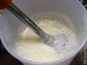 Маффины со смородиной