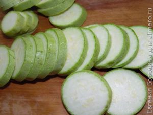 Закуска из кабачков