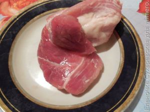 Картофель с мясом и грибами