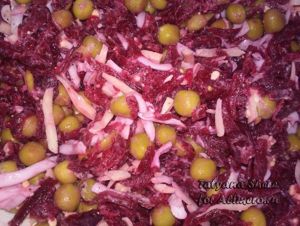 Салат со свёклой