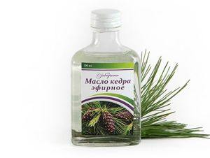 Эфирное масло кедра. Выводит камни из организма, шлаки, лечит язвы, ревматизм, подагру, артриты, гнойные раны и ожоги. Эффективно при лечении кожных заболеваний, как успокаивающее, омолаживающее кожу. Препятствует выпадению волос и образованию перхоти. Способы применения: аромалампы - 2-8 капель; ингаляции - 1-3 капли, длительностью 5 мин.; сауны, ванны - 2-8 капель; массаж - 5 капель на 10-15 г раст.масла; растирание - 5-8 капель на 10 мл спирта; компрессы - 5 капель; внутрь 1 капля на кусочек хлеба 3 раза в день. Эфирное масло кедра. Выводит камни из организма, шлаки, лечит язвы, ревматизм, подагру, артриты, гнойные раны и ожоги. Эффективно при лечении кожных заболеваний, как успокаивающее, омолаживающее кожу. Препятствует выпадению волос и образованию перхоти. Способы применения: аромалампы - 2-8 капель; ингаляции - 1-3 капли, длительностью 5 мин.; сауны, ванны - 2-8 капель; массаж - 5 капель на 10-15 г раст.масла; растирание - 5-8 капель на 10 мл спирта; компрессы - 5 капель; внутрь 1 капля на кусочек хлеба 3 раза в день.