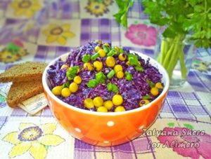 Салат из синей капусты