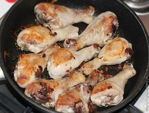 Курица с тимьяном и чесноком Курица с тимьяном и чесноком
