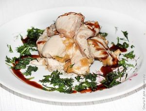 Куриные грудки в маринаде из хурмы