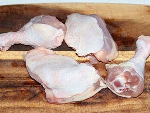 Насыщенный куриный бульон Насыщенный куриный бульон