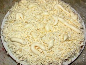 салат с копченой курицей