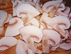 слойки с грибами и сыром