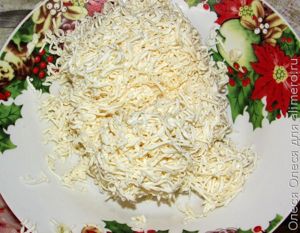 салат с копченой курицей