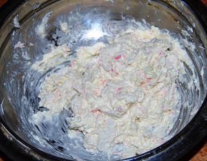 Тарталетки с сыром и крабовыми палочками