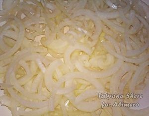 Тушеная скумбрия