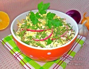 Салат со скумбрией