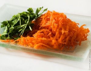 Морковь и зелень Морковь и зелень