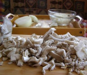 каша из красного риса, вешенки каша из красного риса, вешенки