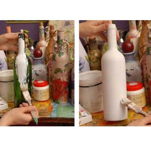 Покрываем бутылку грунтовкой - это первый слой. После высыхания покрываем акриловой краской. Покрываем бутылку грунтовкой - это первый слой. После высыхания покрываем акриловой краской.