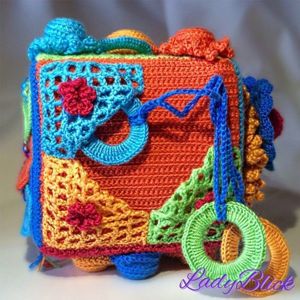 Вязаные развивающие кубики, идеи.