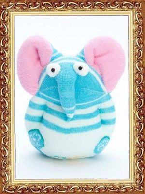 Игрушки из носочков