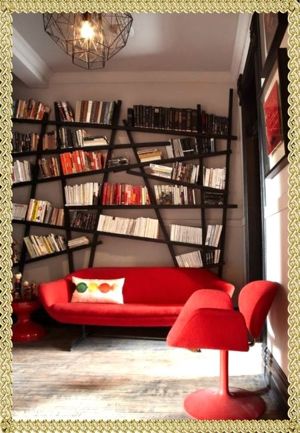 Необычные полки для книг