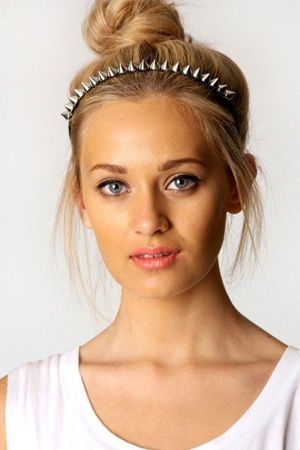 Модные прически с ободком
