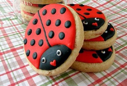 Божьи коровки. Божьи коровки.