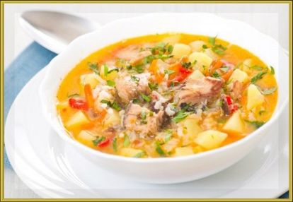 10. Рисовый суп с рыбой. Продукты: 100 г рыбного филе, 1 стол ложка (с горкой) риса, 1 картофелина, 1 чайная ложка растительного масла, 1 стол ложка моркови, натертой на крупной тёрке, зелень. Приготовление: рыбное филе сварить до готовности (15 минут). Воду слить, рыбу остудить и размять вилкой. В кипящую воду засыпать промытый в холодной воде рис, варить 10-15 минут на слабом огне периодически помешивая. Добавить к рису нарезанный кубиками картофель и морковь. Варить ещё 10 минут, затем добавить измельченную рыбу, зелень и растительное масло. Проварить ещё две минуты. 10. Рисовый суп с рыбой. Продукты: 100 г рыбного филе, 1 стол ложка (с горкой) риса, 1 картофелина, 1 чайная ложка растительного масла, 1 стол ложка моркови, натертой на крупной тёрке, зелень. Приготовление: рыбное филе сварить до готовности (15 минут). Воду слить, рыбу остудить и размять вилкой. В кипящую воду засыпать промытый в холодной воде рис, варить 10-15 минут на слабом огне периодически помешивая. Добавить к рису нарезанный кубиками картофель и морковь. Варить ещё 10 минут, затем добавить измельченную рыбу, зелень и растительное масло. Проварить ещё две минуты.