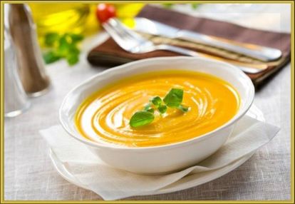11. Тыквенный суп-пюре с курицей. Продукты: 1 ломтик очищенной тыквы, 50 г куриного филе, ½ небольшой моркови, ¼ луковицы, 1 чайная ложка сливочного масла. Приготовление: Куриное филе отварить до готовности 15-20 минут. Вынуть, дать остыть, мелко нарезать. Тыкву порезать на кусочки и варить 7-10минут. Морковь и лук натереть на крупной тёрке, и тушить на сливочном масле с добавлением 5-6 столовых ложек бульона на среднем огне до тех пор, пока весь сок не испарится. Тыкву, морковь и лук поместить в блендер, долить 4-5 столовых ложек бульона и измельчить в пюре. А дальше долить бульон на свое усмотрение. Перед подачей добавить измельченное филе и зелень. 11. Тыквенный суп-пюре с курицей. Продукты: 1 ломтик очищенной тыквы, 50 г куриного филе, ½ небольшой моркови, ¼ луковицы, 1 чайная ложка сливочного масла. Приготовление: Куриное филе отварить до готовности 15-20 минут. Вынуть, дать остыть, мелко нарезать. Тыкву порезать на кусочки и варить 7-10минут. Морковь и лук натереть на крупной тёрке, и тушить на сливочном масле с добавлением 5-6 столовых ложек бульона на среднем огне до тех пор, пока весь сок не испарится. Тыкву, морковь и лук поместить в блендер, долить 4-5 столовых ложек бульона и измельчить в пюре. А дальше долить бульон на свое усмотрение. Перед подачей добавить измельченное филе и зелень.