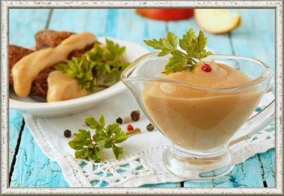 4. Майонез шведский. 100 грамм сметаны, такое же количество яблочного джема и 5 столовых ложек тёртого хрена. Все ингредиенты смешать и дать майонезу настояться в холодильнике. Он отлично подходит к малосольной красной рыбе или копченому угрю. 4. Майонез шведский. 100 грамм сметаны, такое же количество яблочного джема и 5 столовых ложек тёртого хрена. Все ингредиенты смешать и дать майонезу настояться в холодильнике. Он отлично подходит к малосольной красной рыбе или копченому угрю.