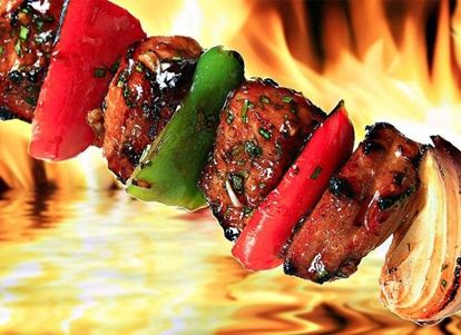 Маринованное в яблочном уксусе мясо будет сочным и мягким на барбекю или шампуре. Кроме того, уксус убьет патогенные микроорганизмы, которые могут угрожать вашему здоровью. Маринованное в яблочном уксусе мясо будет сочным и мягким на барбекю или шампуре. Кроме того, уксус убьет патогенные микроорганизмы, которые могут угрожать вашему здоровью.