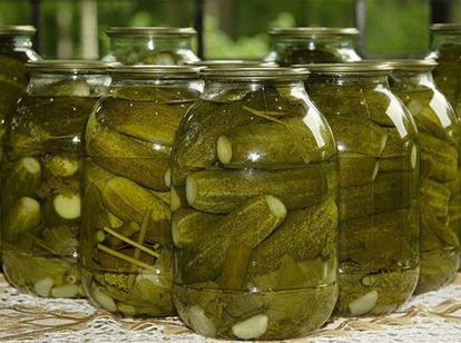 Если в рассол с солёными огурцами добавить немного сухой горчицы, они станут вкуснее и дольше сохранятся. Если в рассол с солёными огурцами добавить немного сухой горчицы, они станут вкуснее и дольше сохранятся.