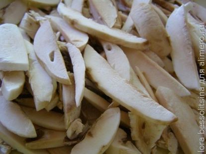 тушеные грибы, грибы