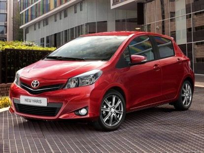 8 место. Toyota Yaris. Пятидверная малолитражка завоевала поклонниц своей юркостью, маневренностью, и кокетливой элегантной внешностью. 8 место. Toyota Yaris. Пятидверная малолитражка завоевала поклонниц своей юркостью, маневренностью, и кокетливой элегантной внешностью.