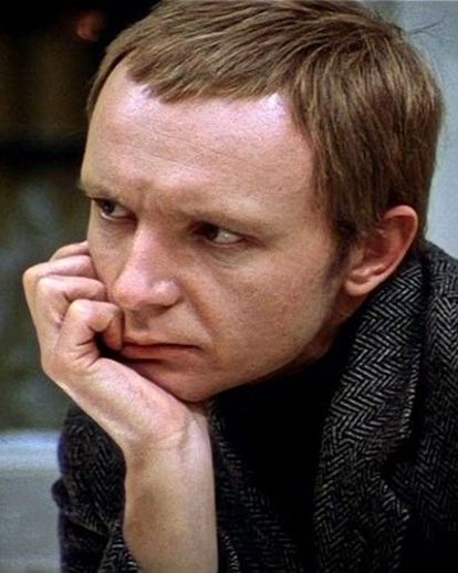 Андрей Мягков. Родился 8 июля 1938 года в Ленинграде. Лукашин и Новосельцев это такие образы, которые невозможно забыть)) Сегодня смотрела с ним интервью от 2011 года. Последнее время он не снимается, а пишет детективы. Для своей жены!) С Анастасией Вознесенской в 2013 году они отметили 50-летие супружеской жизни! Андрей Мягков. Родился 8 июля 1938 года в Ленинграде. Лукашин и Новосельцев это такие образы, которые невозможно забыть)) Сегодня смотрела с ним интервью от 2011 года. Последнее время он не снимается, а пишет детективы. Для своей жены!) С Анастасией Вознесенской в 2013 году они отметили 50-летие супружеской жизни!