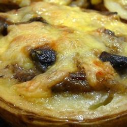 Жульен с свининой и грибами в горшочках в духовке рецепт