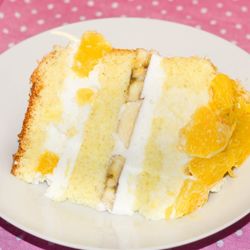Апельсиново-банановый бисквитный торт