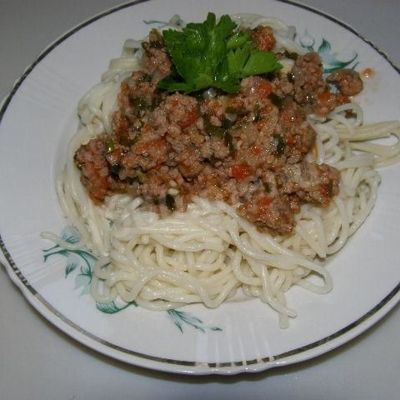 Спагетти с соусом Болоньезе