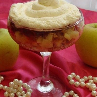 Десерт Яблочный трайфл