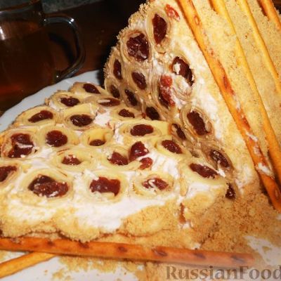 Торт Монастырская изба из блинов