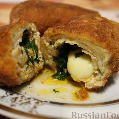 Котлеты по-киевски с сыром и маслом