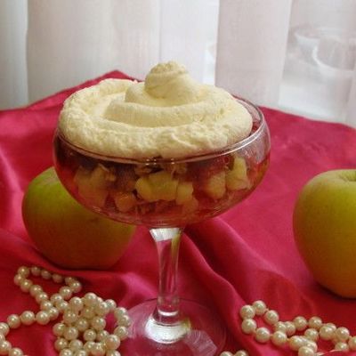 Десерт Яблочный трайфл