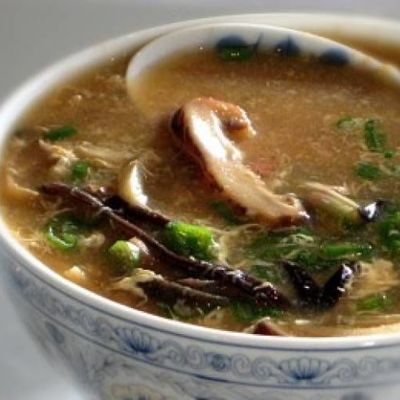 Кисло острый китайский суп
