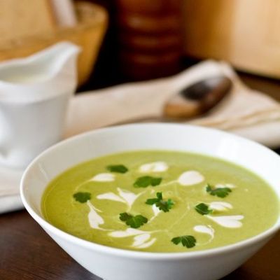 Сливочный крем-суп из зеленого горошка
