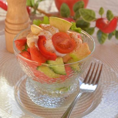 Овощной салат с яблоками