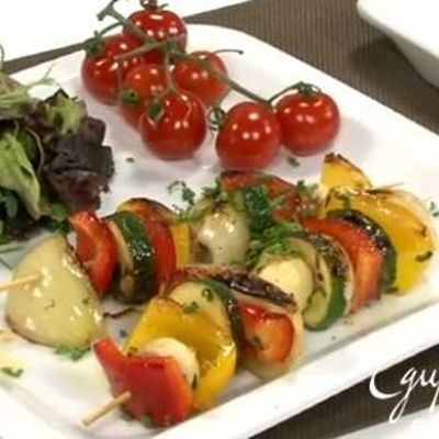 Жареные овощи на шпажках