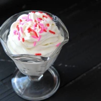 Замороженный йогурт с ванилью