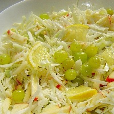 Постный салат с капустой