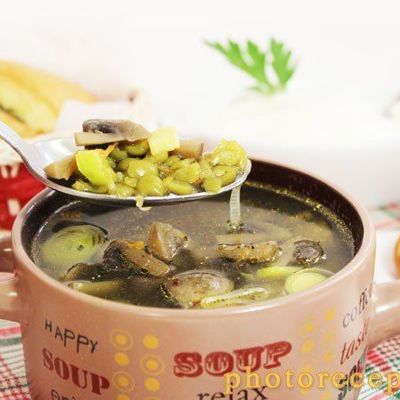 Гороховый суп с шампиньонами