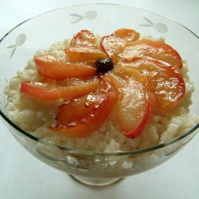 Рисовая каша с яблоками Завтрак гурмана