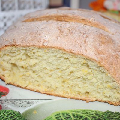Мягкий домашний хлеб с кукурузной кашей