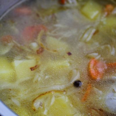 Суп с курицей и квашеной капустой вкусно, просто, быстро и недорого