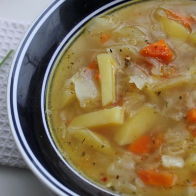 Суп с тушенкой: быстрый и простой, наваристый и вкусный